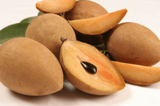 25 Philippine Fruits You Need to Try Before You Leave the Islands 15 Chico, national fruit of the philippines, philippine fruits, filipino fruits, fruits in the philippines