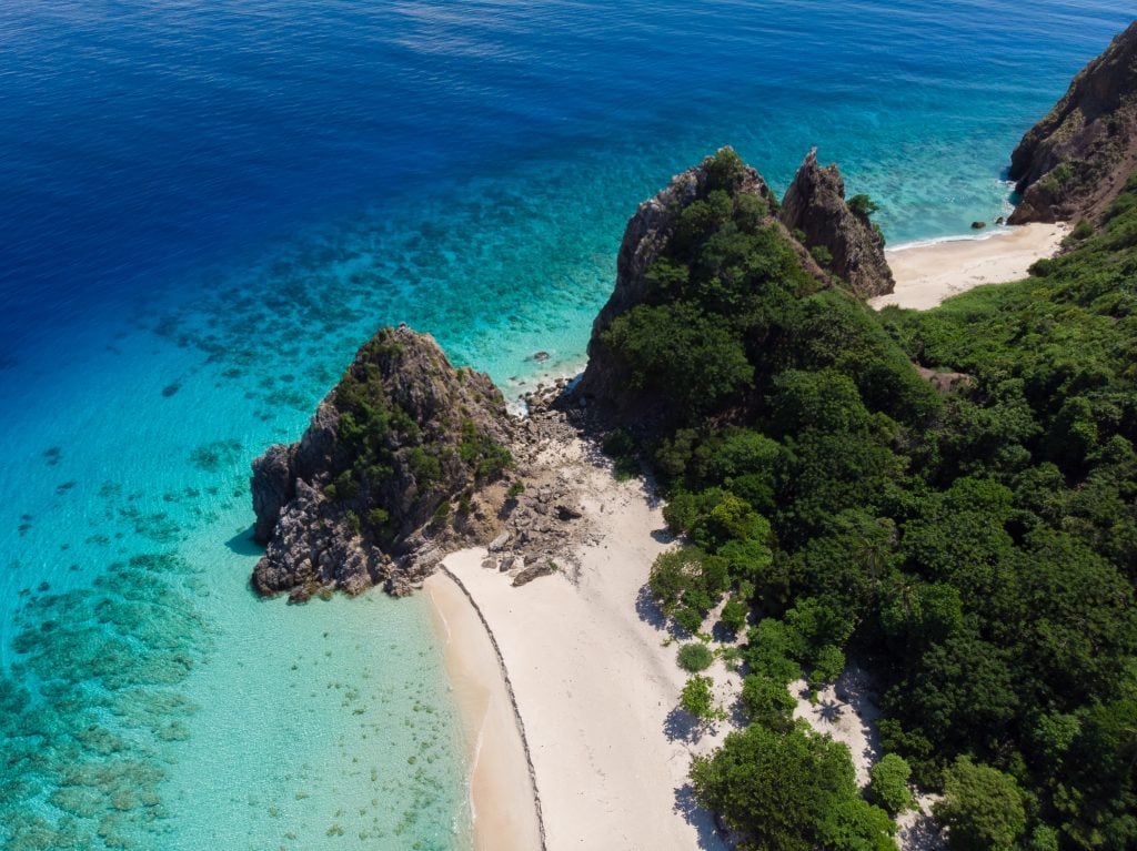 Comparison El Nido vs Coron - Which is the Better? 24 Philippines off the beaten track, off the beaten path philippines, Dumunpalit Island, El Nido vs Coron - A Better Philippine Islands Trip?