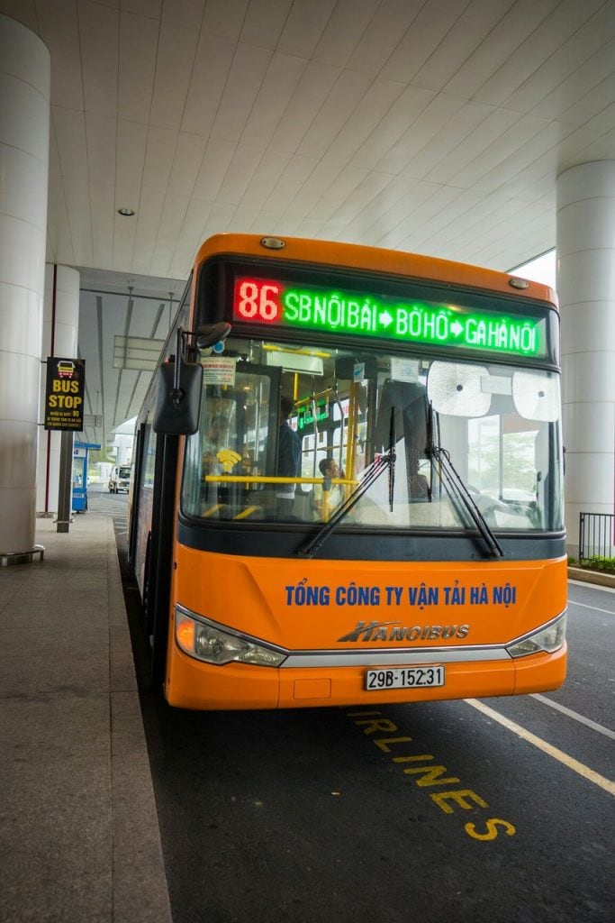 How to get from Hanoi Airport to Old Quarter Best Way 2 hanoi airport to city, hanoi airport to old quarter, hanoi airport to halong bay, hanoi airport to sapa, taxi from hanoi airport to old quarter, hanoi airport bus, bus from hanoi to old quarter, hanoi airport taxi to old quarter , Bus 86 Express Hanoi