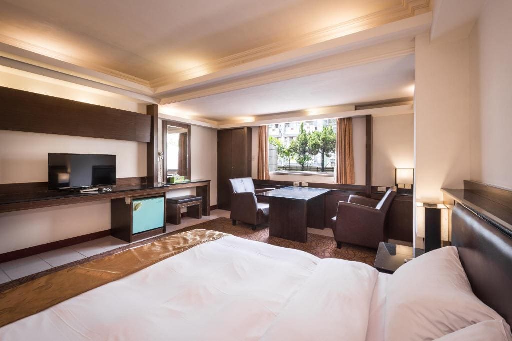 The Enterpriser Hotel, 
hotels in taichung, taichung hotels, where to stay in taichung, taichung hotles, cheap hotels in taichung, hotels in taichung taiwan 