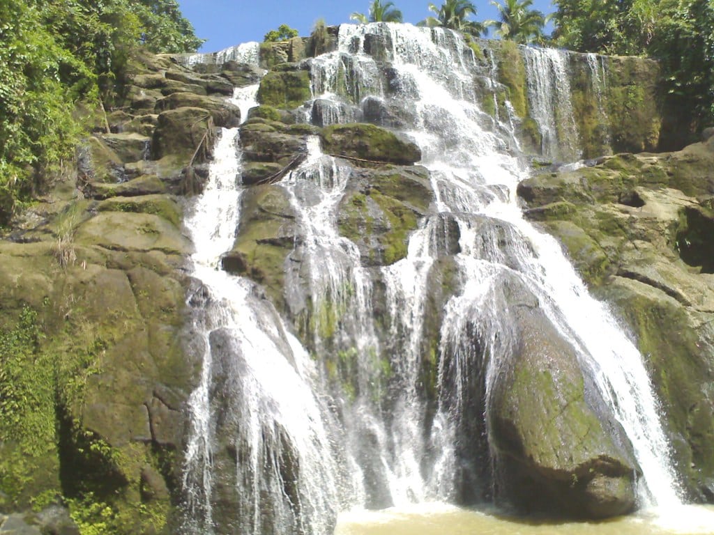 Laguna Falls: 17 Amazing Falls in Laguna 5 Aliw Falls, falls in laguna, laguna falls