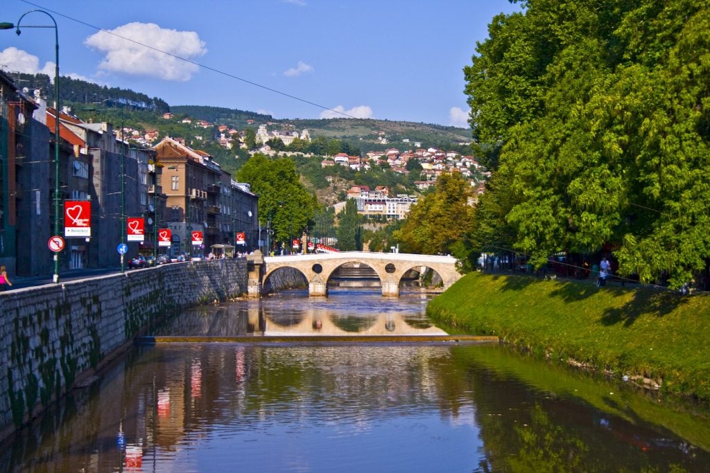 How To Get From Sarajevo Airport to City Center Best Way 3 sarajevo airport to city, sarajevo airport bus, sarajevo airport to city center, How To Get From Sarajevo Airport to City Center