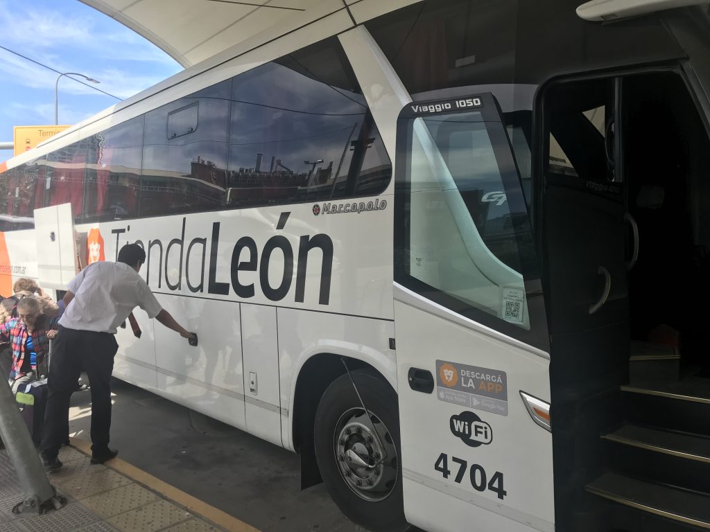 How To Get From Buenos Aires Airport to City Center Best Way 4 Tienda Leon Shuttle Bus Ezeiza Airport, buenos aires airport to city, How To Get From Buenos Aires Airport to City Center