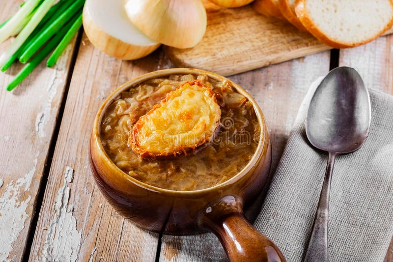 Best Switzerland Food - 30 Best Swiss Dishes And Switzerland Traditional Food To Try 18 Swiss Onion Soup Urner Chassuppa