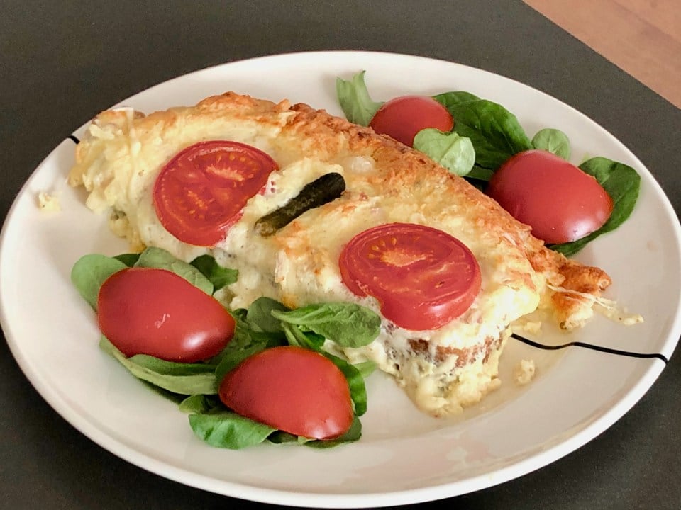 Best Switzerland Food - 30 Best Swiss Dishes And Switzerland Traditional Food To Try 16 Walliser Käseschnitte, Swiss food, Switzerland food, Swiss cuisine, Swiss dishes, Switzerland traditional food