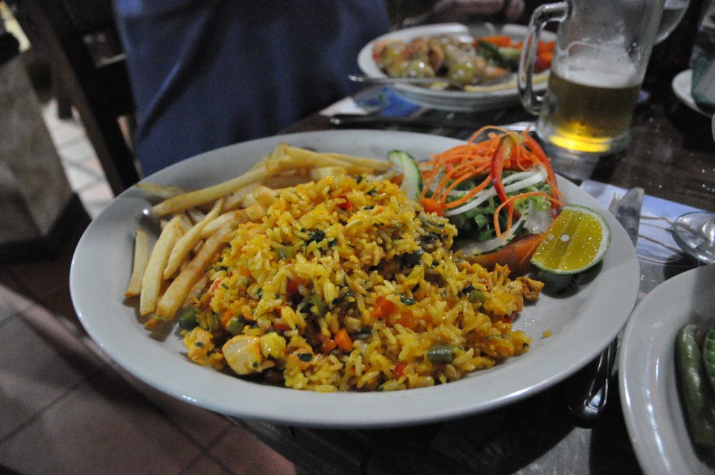 Best Aruban Food: 44 Best Aruban Dishes And Traditional Food In Aruba To Try 17 Costa Rican food, food in Costa rica, costa rican dishes, Costa Rican cuisine, Arroz con pollo, food in Colombia, Colombian food, traditional food in Colombia, Colombian dishes, Colombian cuisine