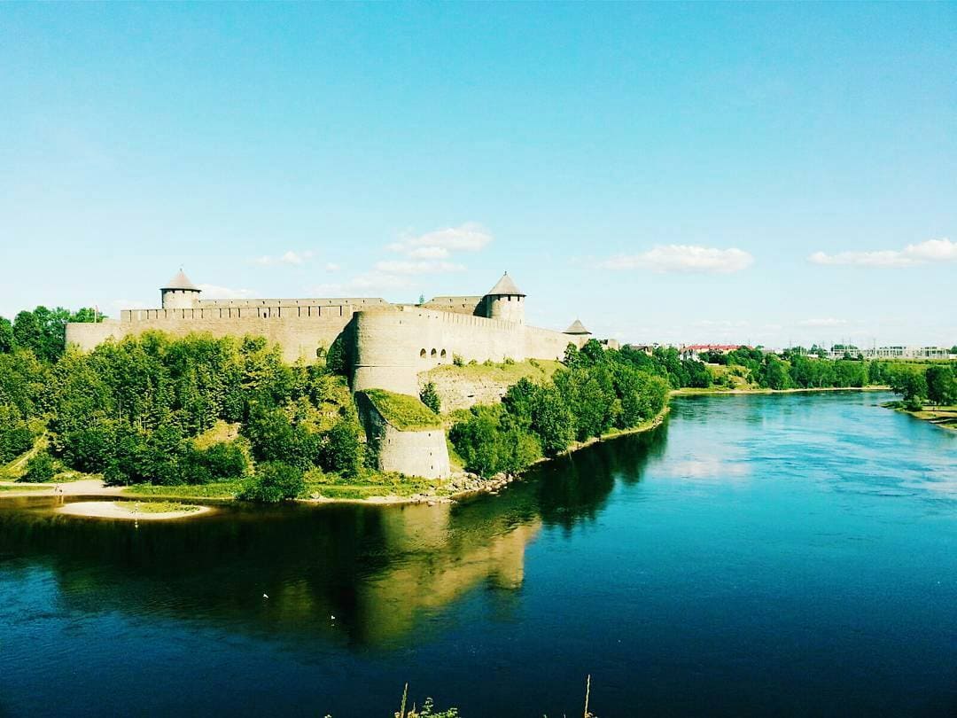 7 Beautiful Places To Visit In Estonia 5 Russia travel tips, things to know before visiting Russia, facts about Russia, NARVA