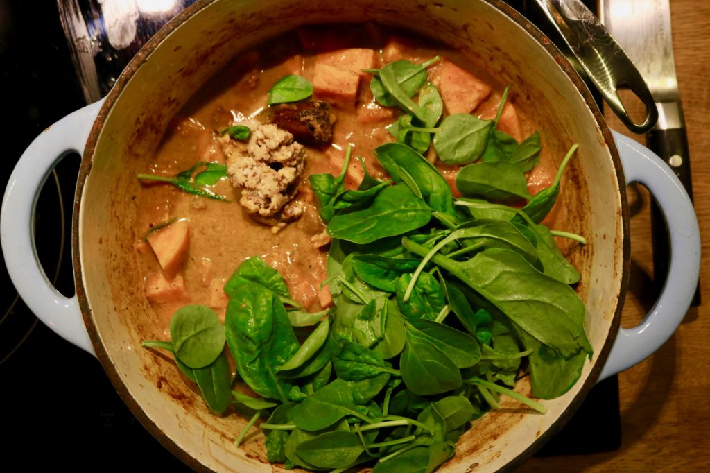 Vegetarian Food In Malaysia, vegan food in Malaysia, vegetarian dishes in Malaysia, Malaysian Vegetarian Dishes, Vegetable Rendang Curry