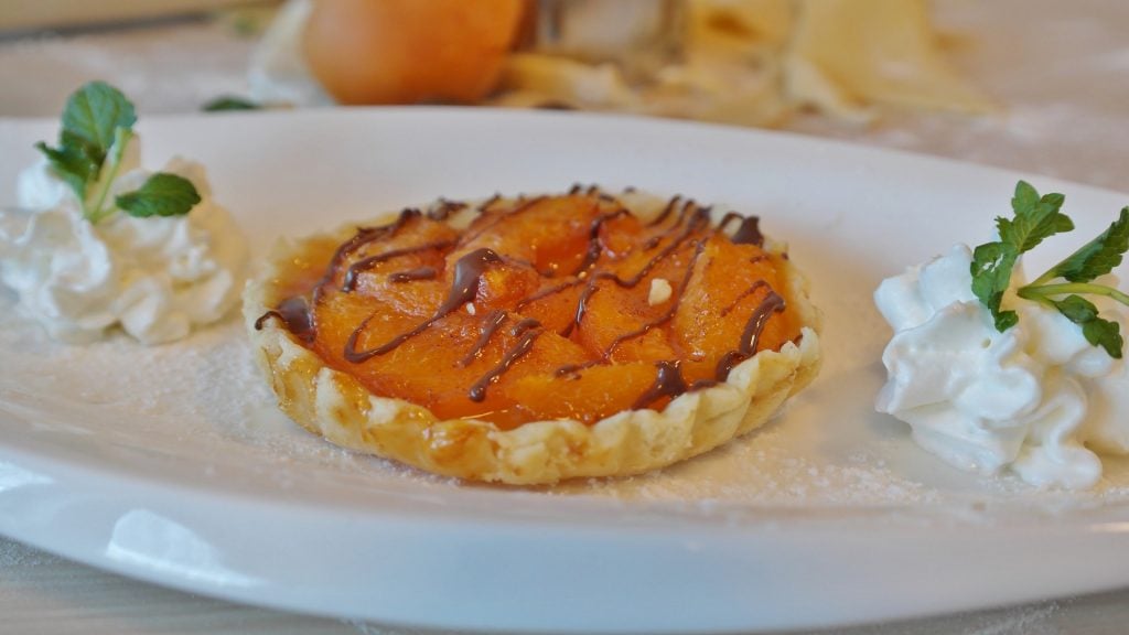 Switzerland Traditional Desserts, Desserts In Switzerland, Apricot Cake