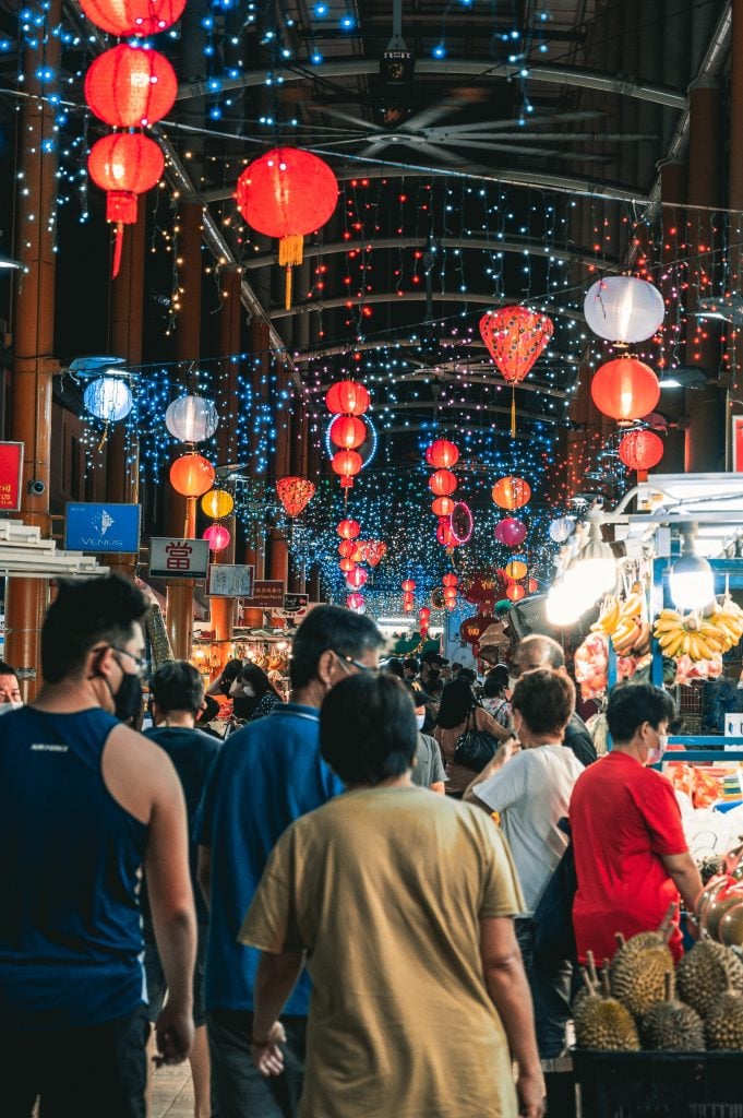 Why Locals Cringe at These 40 Tourist Habits in Singapore 20 Hong Kong travel tips, things to know before visiting Hong Kong, facts about Hong Kong, Chinese New Year