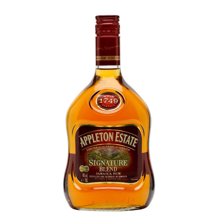 Jamaican rum, jamaican alcoholic drinks, jamaican drinks, drinks in Jamaica, Jamaican beverages,