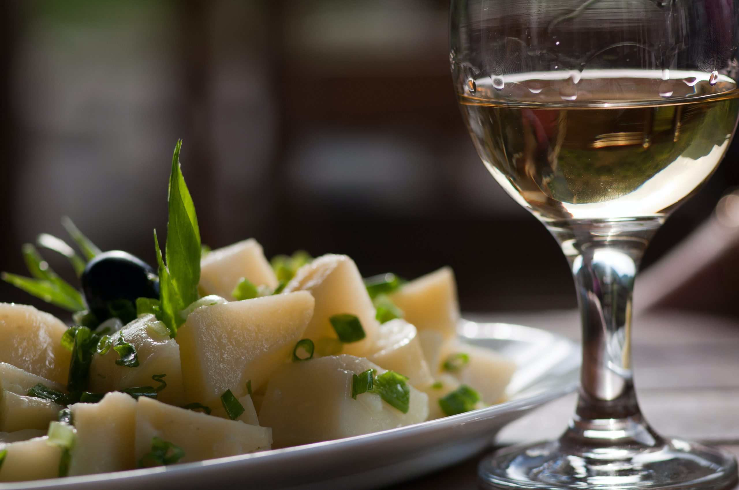 Best Bahamian Food - 40 Best Bahamian Dishes And Traditional Food In Bahamas To Try 23 potato salad Bahamian cuisine scaled