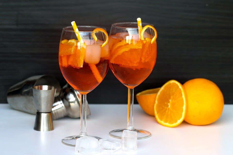 Don’t Go to Italy Until You Read These 50 Tips for Your First Trip to Italy 13 Aperol spritz