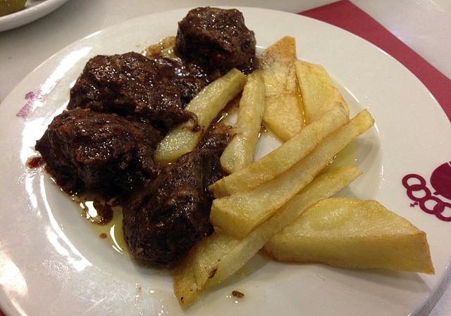 53 Spanish Foods That Will Change How You Think About Eating in Spain 14 Carrillada, Spanish Food, spanish cuisine, traditional spanish food, food in Spain, Spanish dishes