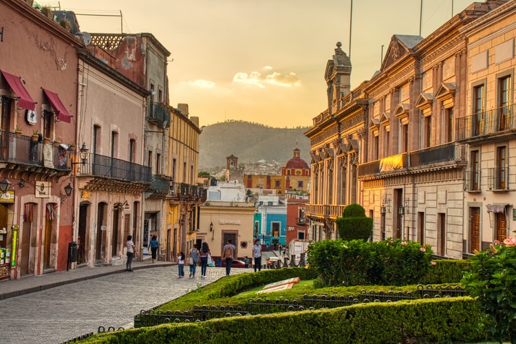 60 Things You Need to Know Before Visiting Mexico (First-Time Travelers Read This) 26 Most Instagrammable Places in Mexico, Mexico Instagram Spots, mexico photos, Mexico Photography, Guanajuato
