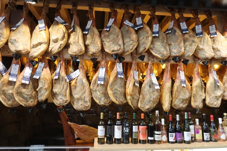 9 Tapas Every Spanish Bar Serves And How to Make Them at Home 6 10 Top Money-Saving Tips For Spain