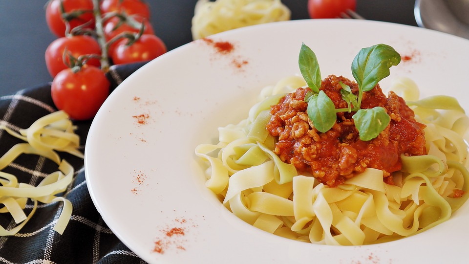 Don’t Go to Italy Until You Read These 50 Tips for Your First Trip to Italy 10 Bolognese pasta,
Italian Food, Italian cuisine, traditional Italian food, food in Italy, Italian dishes