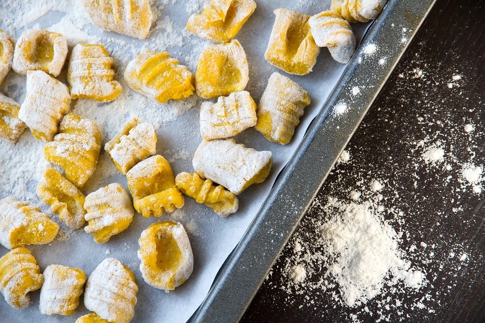 What to Eat in Italy: 40 Italian Dishes You Must Try Before You Die 14 Gnocchi, Italian Food, Italian cuisine, traditional Italian food, food in Italy, Italian dishes