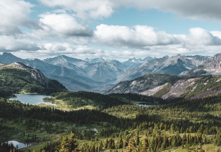 44 Most Instagrammable Places In Canada And Best Canada Instagram Spots 14 Canada instagram spots, most instagrammable places in Canada, instagrammable places in Canada, Canada photography, Canada photos, Mount Assiniboine