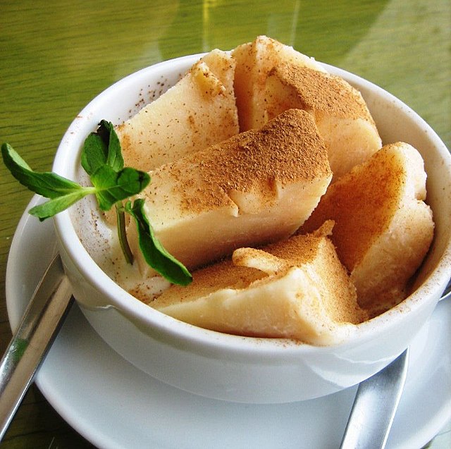 Best Peruvian Food: 47 Best Peruvian Dishes Abd Traditional Food to try 35 Peruvian Food, Peruvian cuisine, Traditional Peruvian Food, dessert in Peru, Peruvian dessert, Queso helado