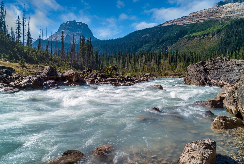 44 Most Instagrammable Places In Canada And Best Canada Instagram Spots 8 Canada instagram spots, most instagrammable places in Canada, instagrammable places in Canada, Canada photography, Canada photos, Yoho National Park