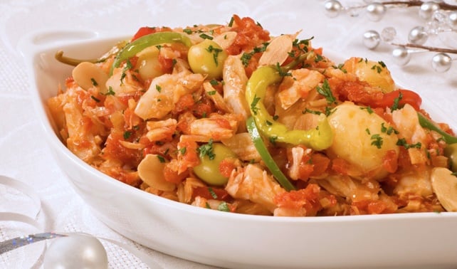 Best Panamanian Food: 40 Best Panamanian Dishes And Traditional Food In Panama To Try 15 Bacalao con Papas, Panamanian Food, Panamanian cuisine, Traditional Panamanian Food, food in Panama, Panamanian dishes