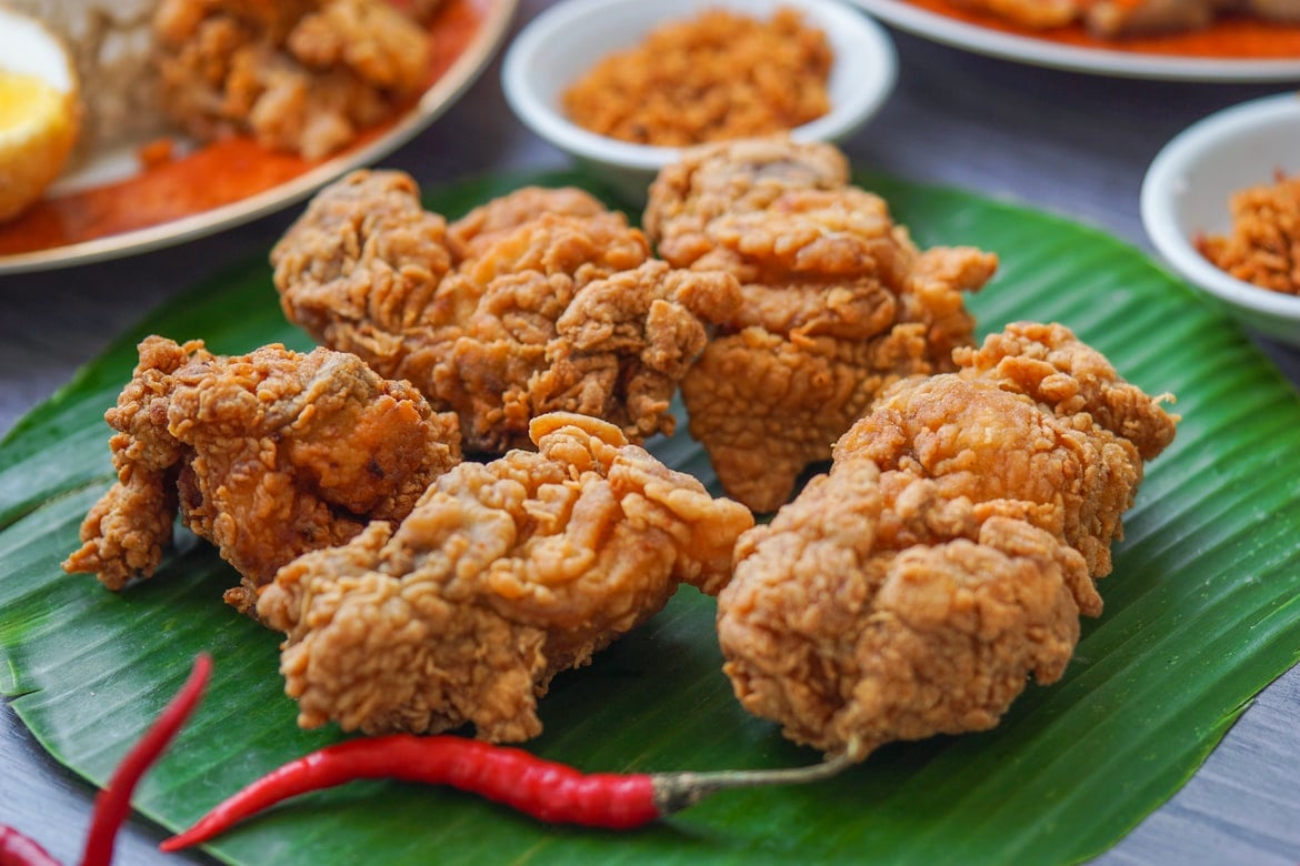 Best Barbadian Food - 35 Best Barbadian Dishes And Traditional Food In Barbados To Try 11 Barbados Food, Barbados cuisine, Traditional Barbados Food, food in Barbados, Barbados dishes, Barbadian dishes, Barbadian food, Bajan Food, Broasted chicken