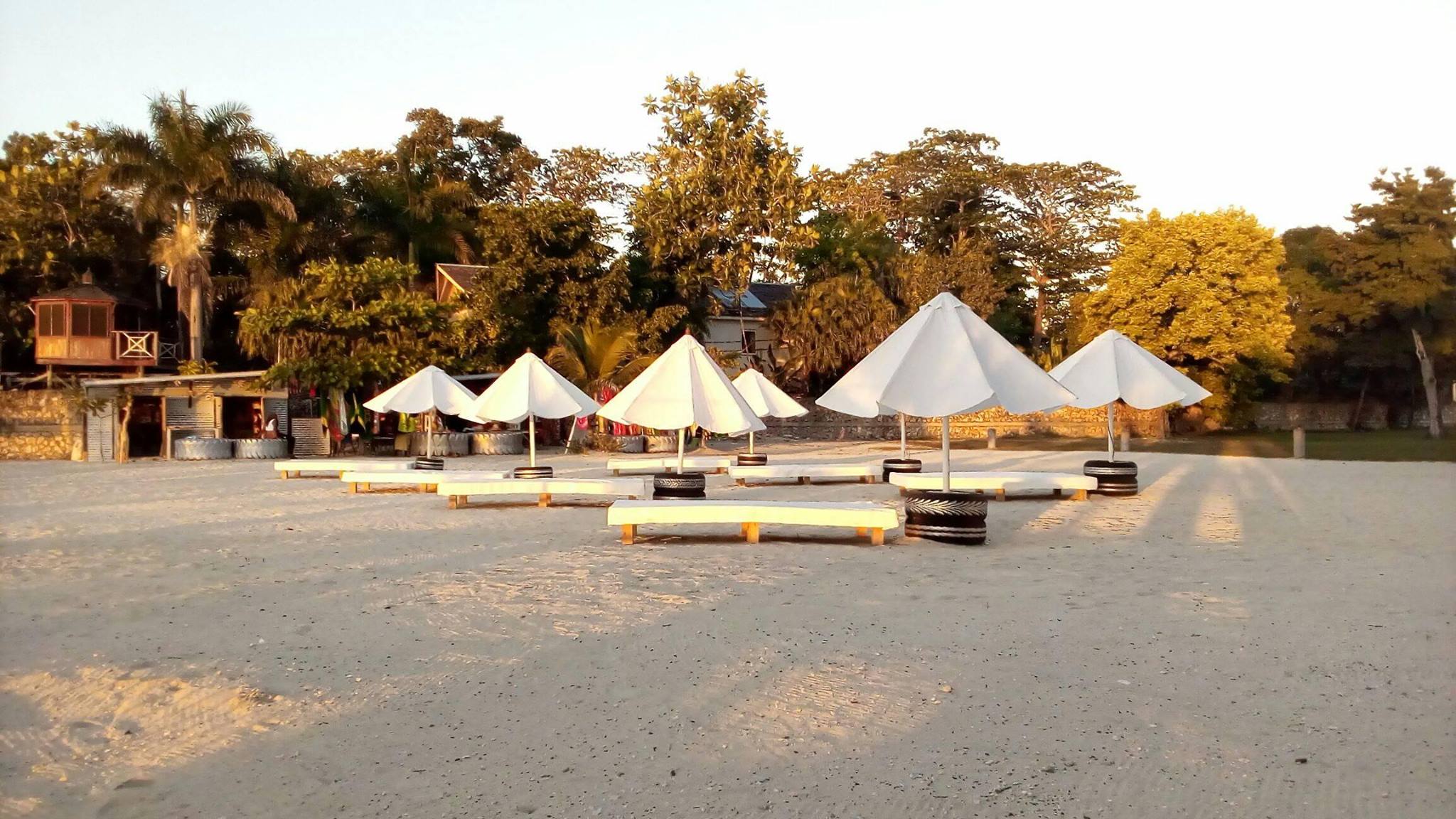 Negril Food - 30 Best Restaurants In Negril And Where To Eat In Negril 15 restaurants in negril, best restaurants in negril, where to eat in negril, negril food, negril restaurants, dru's bar & grill