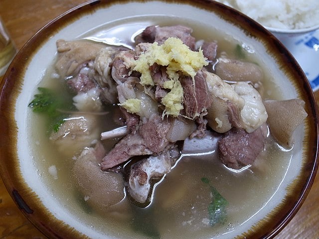 Best Aruban Food: 44 Best Aruban Dishes And Traditional Food In Aruba To Try 8 Aruba Food, Aruba cuisine, Traditional Aruban Food, food in Aruba, Aruban dishes, Aruba dishes, Aruban food, Goat Stew