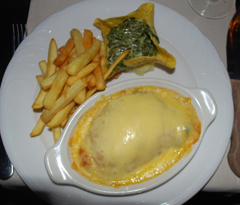 Best Aruban Food: 44 Best Aruban Dishes And Traditional Food In Aruba To Try 5 Aruba Food, Aruba cuisine, Traditional Aruban Food, food in Aruba, Aruban dishes, Aruba dishes, Aruban food, Keshi Yena