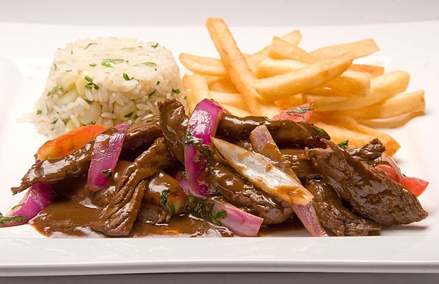 Best Peruvian Food: 47 Best Peruvian Dishes Abd Traditional Food to try 5 Peruvian Food, Peruvian cuisine, Traditional Peruvian Food, food in Peru, Peruvian dishes, Lomo saltado