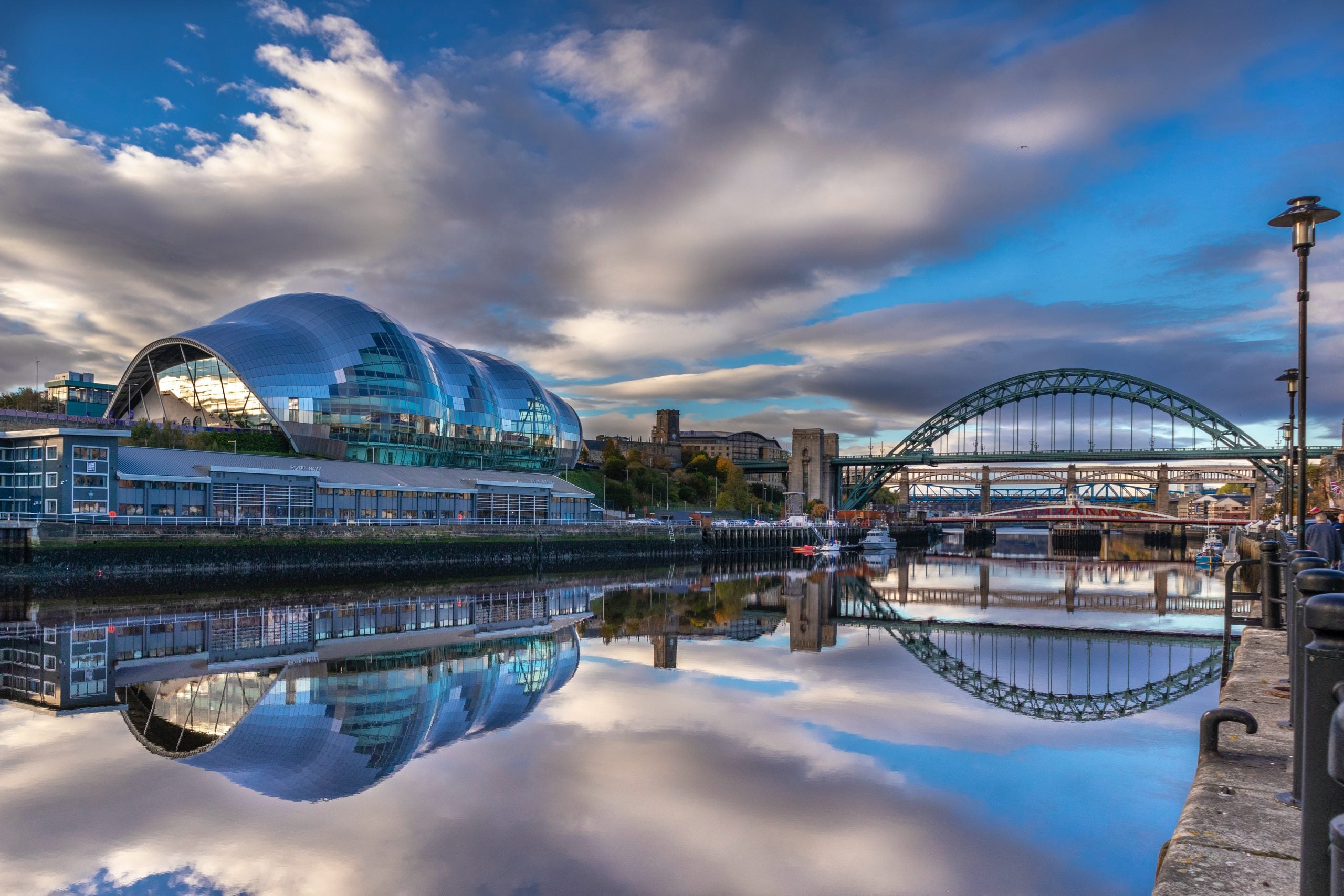 How To Get From Newcastle Airport To City Center - All Possible Ways, cheapest way from Newcastle airport to city center, Newcastle airport to city