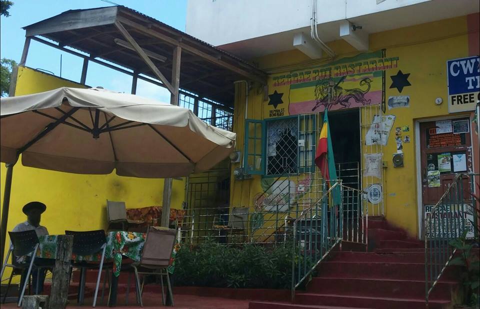 Don’t Do This in Jamaica: 15 Things Not to Do in Jamaica 8 Reggae Pot Restaurant