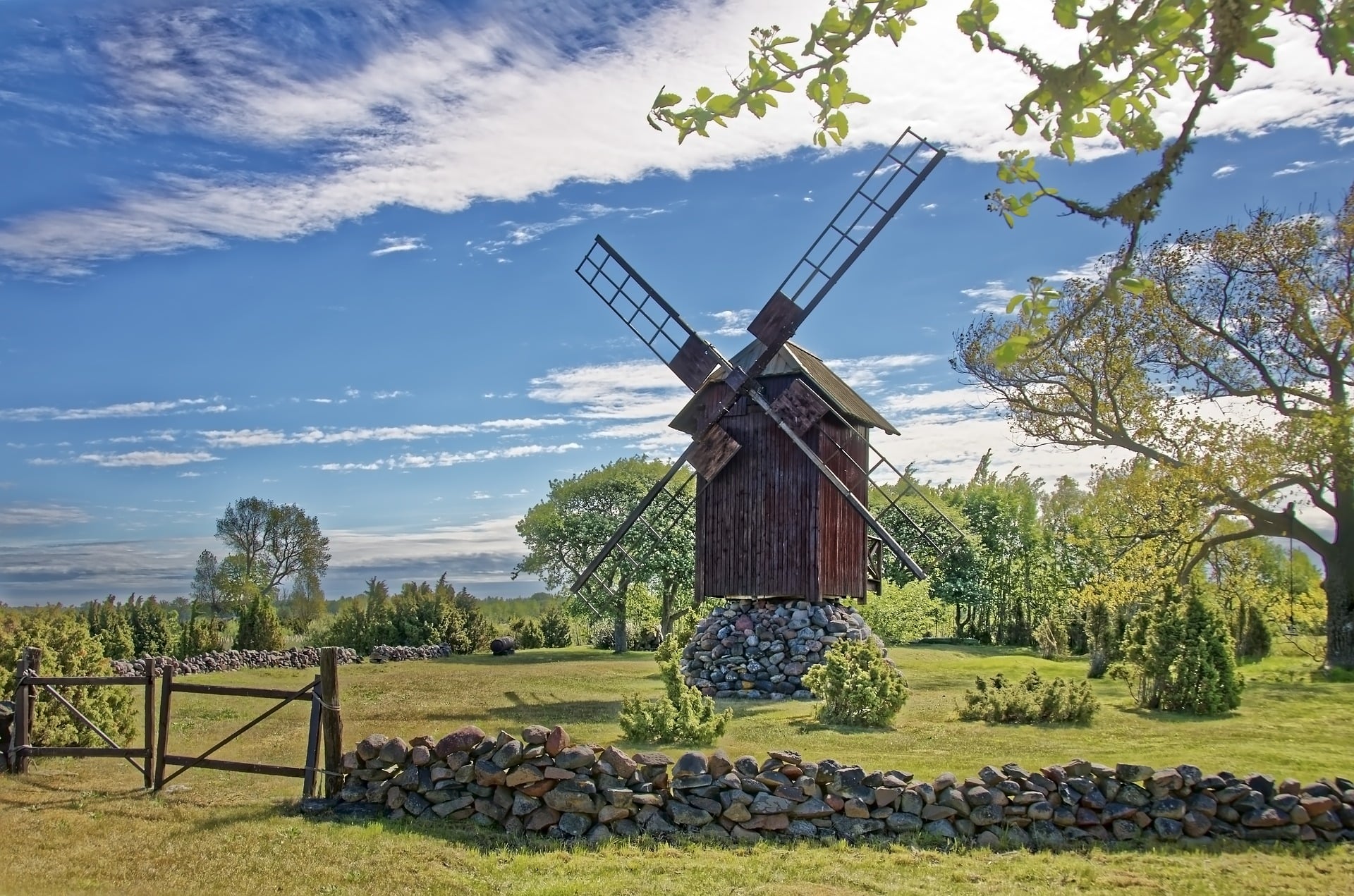 7 Beautiful Places To Visit In Estonia 4 Saaremaa