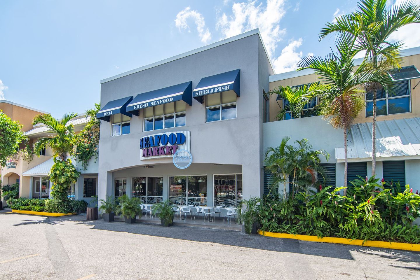 Montego Bay Food - 30 Best Restaurants In Montego Bay And Where To Eat In Montego Bay 15 restaurants in montego bay, best restaurants in montego bay, where to eat in montego bay, montego bay food, montego bay restaurants, seafood market