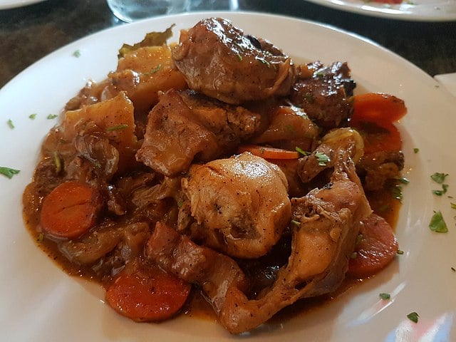Best Maltese Food - 33 Best Maltese Food And Traditional Food In Malta To Try 4 Maltese Food, Maltese cuisine, Traditional Maltese Food, food in Malta, Maltese dishes, Stuffat tal-fenek