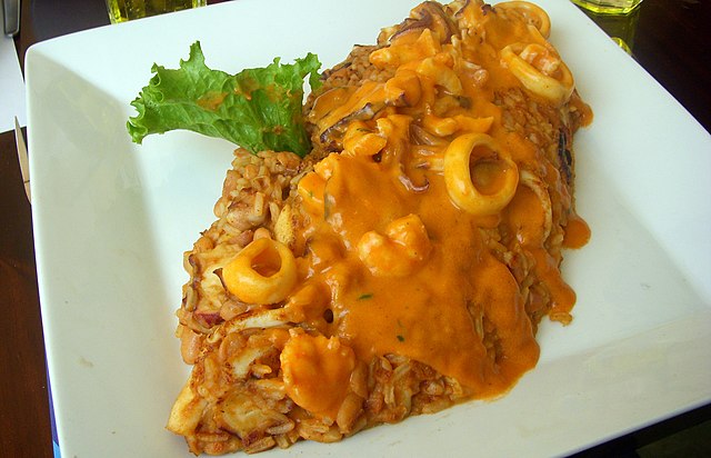 Best Peruvian Food: 47 Best Peruvian Dishes Abd Traditional Food to try 21 Peruvian Food, Peruvian cuisine, Traditional Peruvian Food, food in Peru, Peruvian dishes, Tacu-tacu