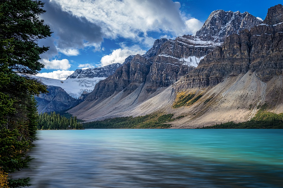 44 Most Instagrammable Places In Canada And Best Canada Instagram Spots 33 Canada instagram spots, most instagrammable places in Canada, instagrammable places in Canada, Canada photography, Canada photos, Bow lake