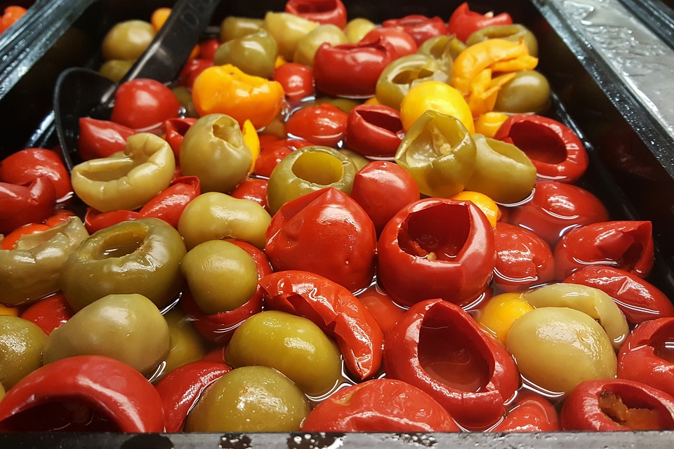 Best Peruvian Food: 47 Best Peruvian Dishes Abd Traditional Food to try 30 Peruvian Food, Peruvian cuisine, Traditional Peruvian Food, food in Peru, Peruvian dishes, Pepperazzi peppers