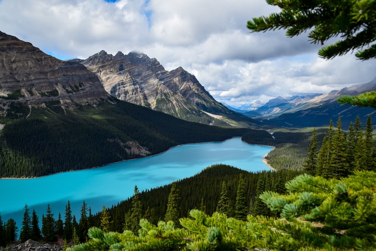 44 Most Instagrammable Places In Canada And Best Canada Instagram Spots 32 Canada instagram spots, most instagrammable places in Canada, instagrammable places in Canada, Canada photography, Canada photos, Peyto lake