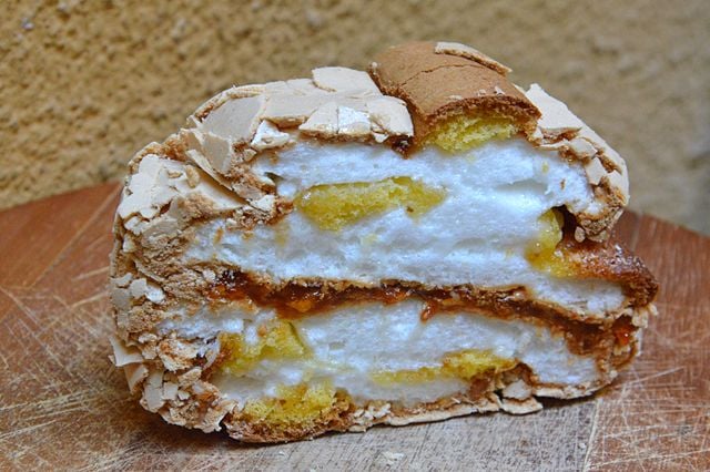 Best Austrian Food - 40 Best Austrian Dishes And Traditional Food In Austria To Try 26 Austrian snacks, Traditional Austrian snacks and desserts, Austria snacks, Austrian desserts, traditional snacks and desserts in Austria, Austria desserts, Kardinalschnitte