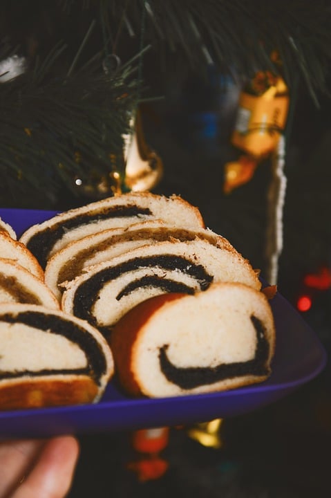 Best Polish Food - 50 Polish Dishes And Traditional Food In Poland To Try 39 Polish Snacks, Traditional Polish Snacks and Desserts, traditional food in Poland, Poland Snacks, Polish Desserts, Poland Desserts, makowiec