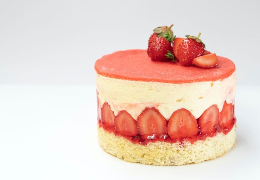 Best French Food: 55 Best French Dishes and Traditional Food in France to Try 41 French dishes, French snacks, French cuisine, food in france, traditional French desserts, france desserts, france snacks, strawberry fraisier
