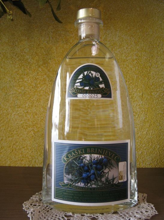 Best Slovenian Food - 42 Best Slovenian Dishes And Traditional Food In Slovenia To Try 40 Slovenian Cuisine, Slovenian drinks, Traditional Slovenian drinks, Slovenia drinks, brinjevec