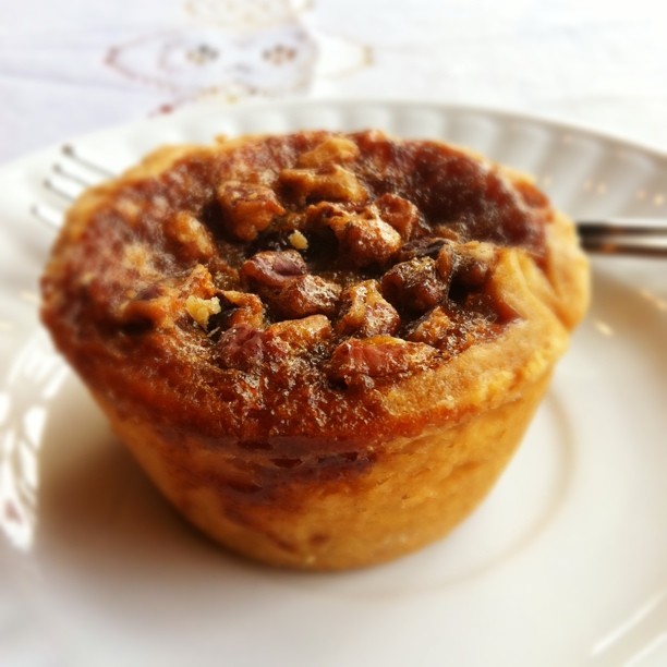 CANADIAN VEGAN BUTTER TARTS