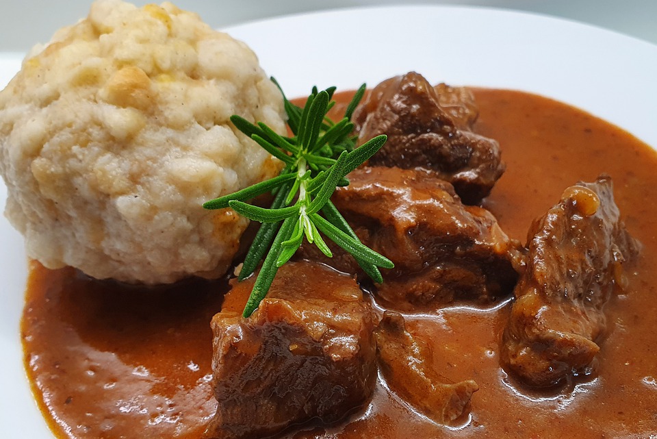 Best Polish Food - 50 Polish Dishes And Traditional Food In Poland To Try 15 Polish Food, Traditional Polish Food, traditional food in Poland, Poland food, Polish cuisine, Poland dishes, Polish dishes, gulasz