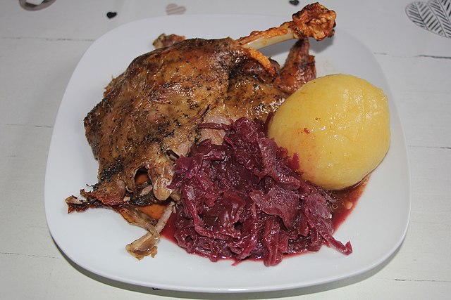 Best Austrian Food - 40 Best Austrian Dishes And Traditional Food In Austria To Try 22 Austrian Food, Traditional Austrian Food, Austria Food, Austrian cuisine, traditional food in Austria, Austria cuisine, Austrian dishes, Austria dishes, martinigans
