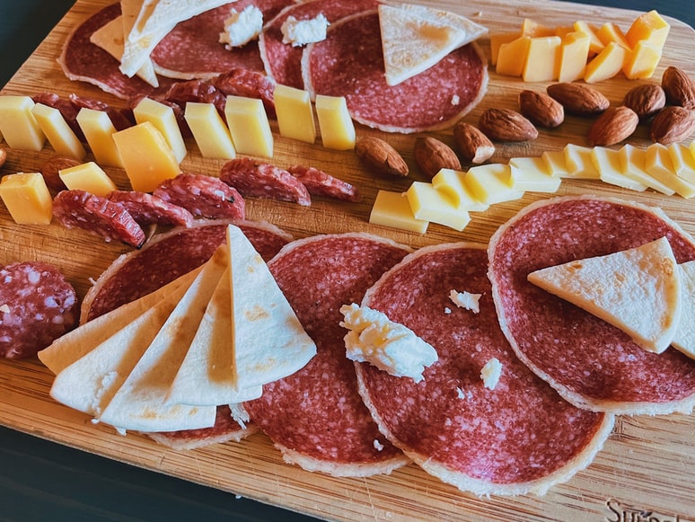 Best Argentinian Food - 46 Best Argentinian Dishes and Traditional Food in Argentina to Try 11 argentinian dishes, Argentinian Food, Argentinian cuisine, food in argentina, traditional Argentinian Food, argentina cuisine, argentina food, picada appetizer