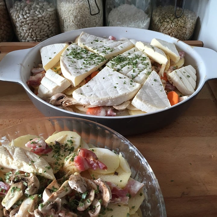 Best French Food: 55 Best French Dishes and Traditional Food in France to Try 31 French dishes, French Food, French cuisine, food in france, traditional French food, france cuisine, france food, tartiflette
