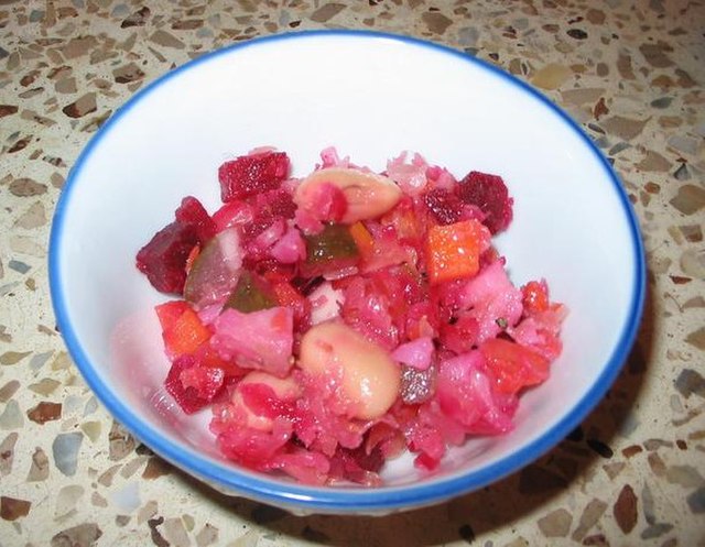 Best Ukrainian Food - 50 Best Ukrainian Dishes And Traditional Food In Ukraine To Try 20 Ukraine Food, Ukraine cuisine, Traditional Ukraine Food, food in Ukraine, Ukraine dishes, Ukrainian food, Ukrainian dishes, Ukrainian cuisine, vinigret salad